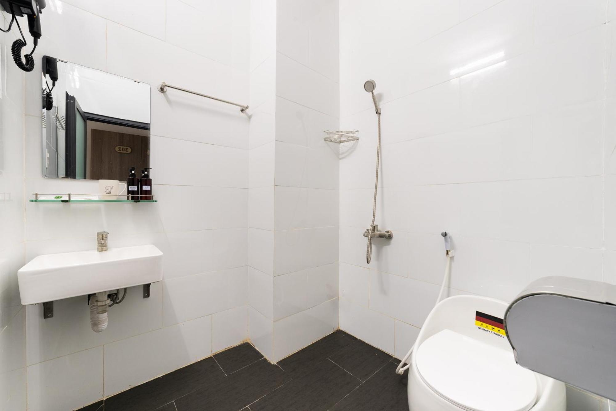 Thien Quoc Hotel Ho Chi Minh City Bagian luar foto