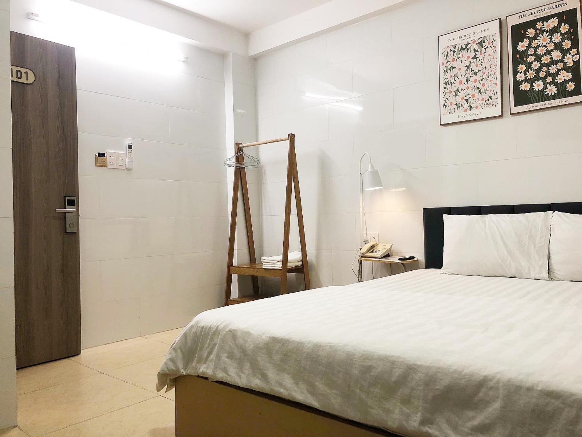 Thien Quoc Hotel Ho Chi Minh City Bagian luar foto